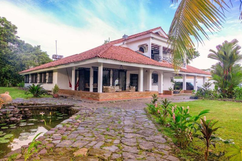 Doral House Villavicencio Bavaria Exterior foto